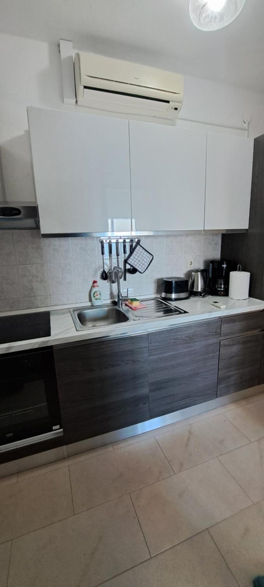 Apartments Becir Молунат Екстер'єр фото